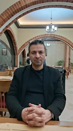 امیر رحمتی کیا