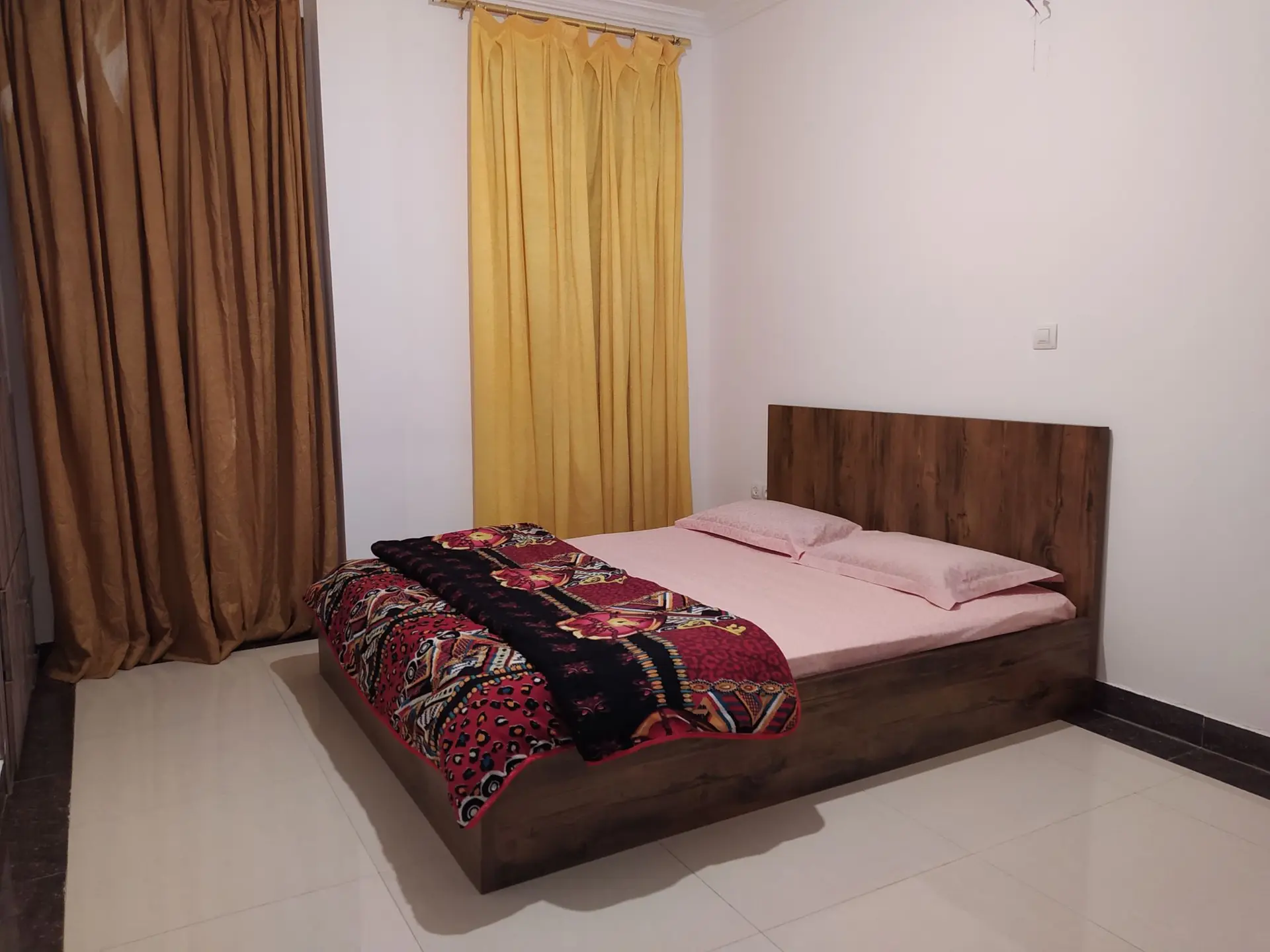 یک خواب دنج 4 در نوبنیاد