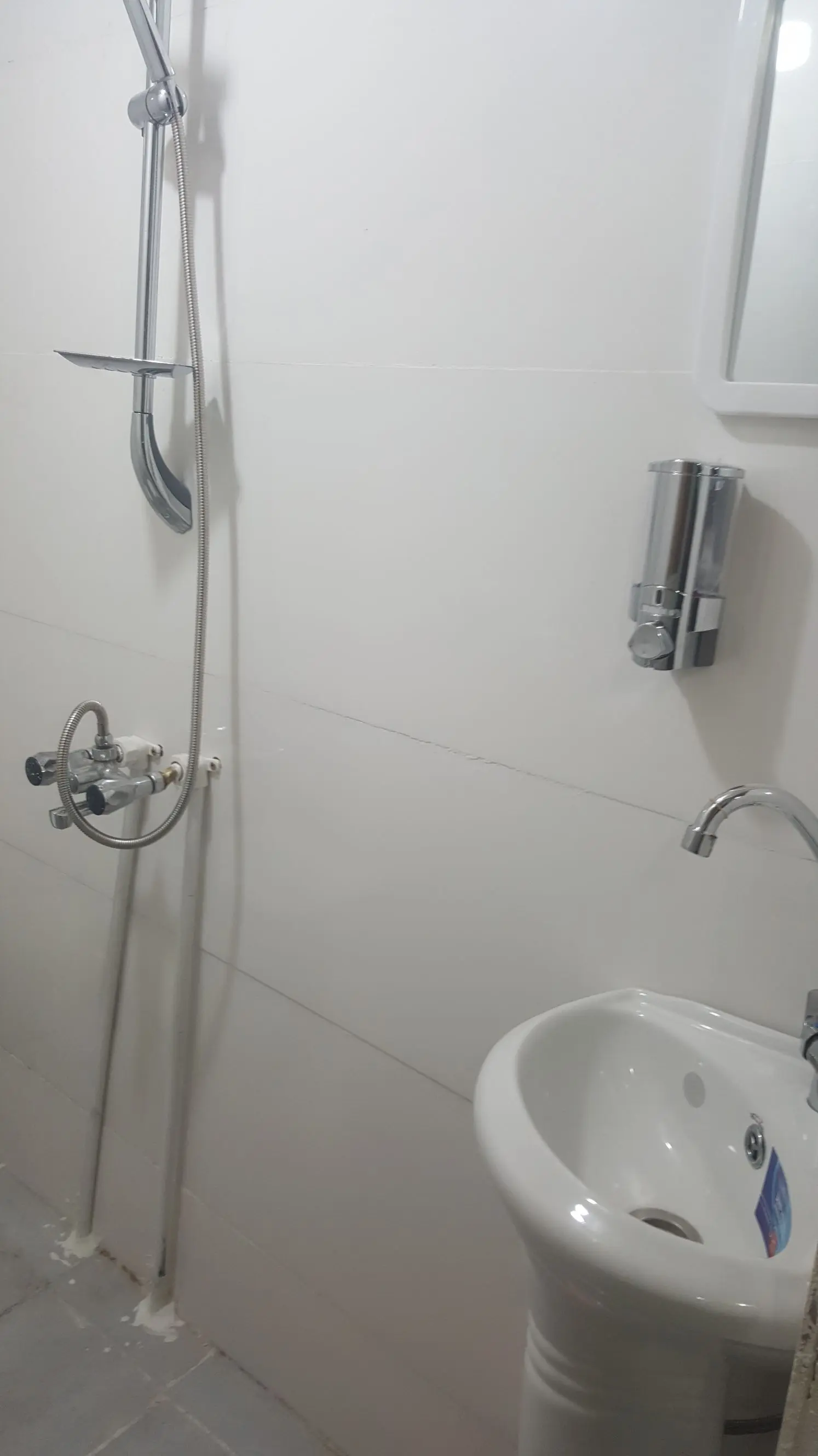 اتاق 110 چهار تخته اقامتگاه آفتاب