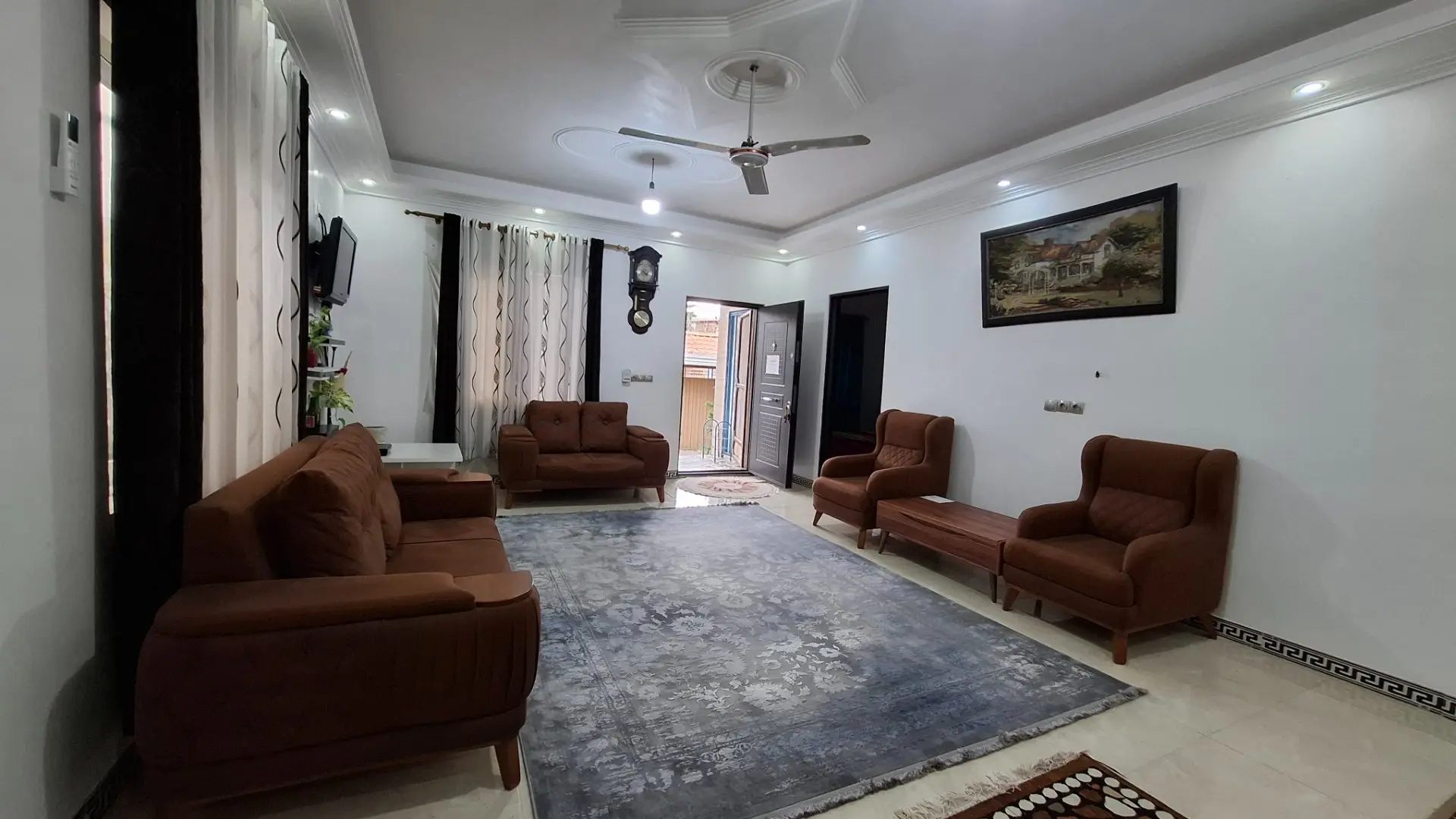 ویلا دوخوابه در فرح آباد ساری