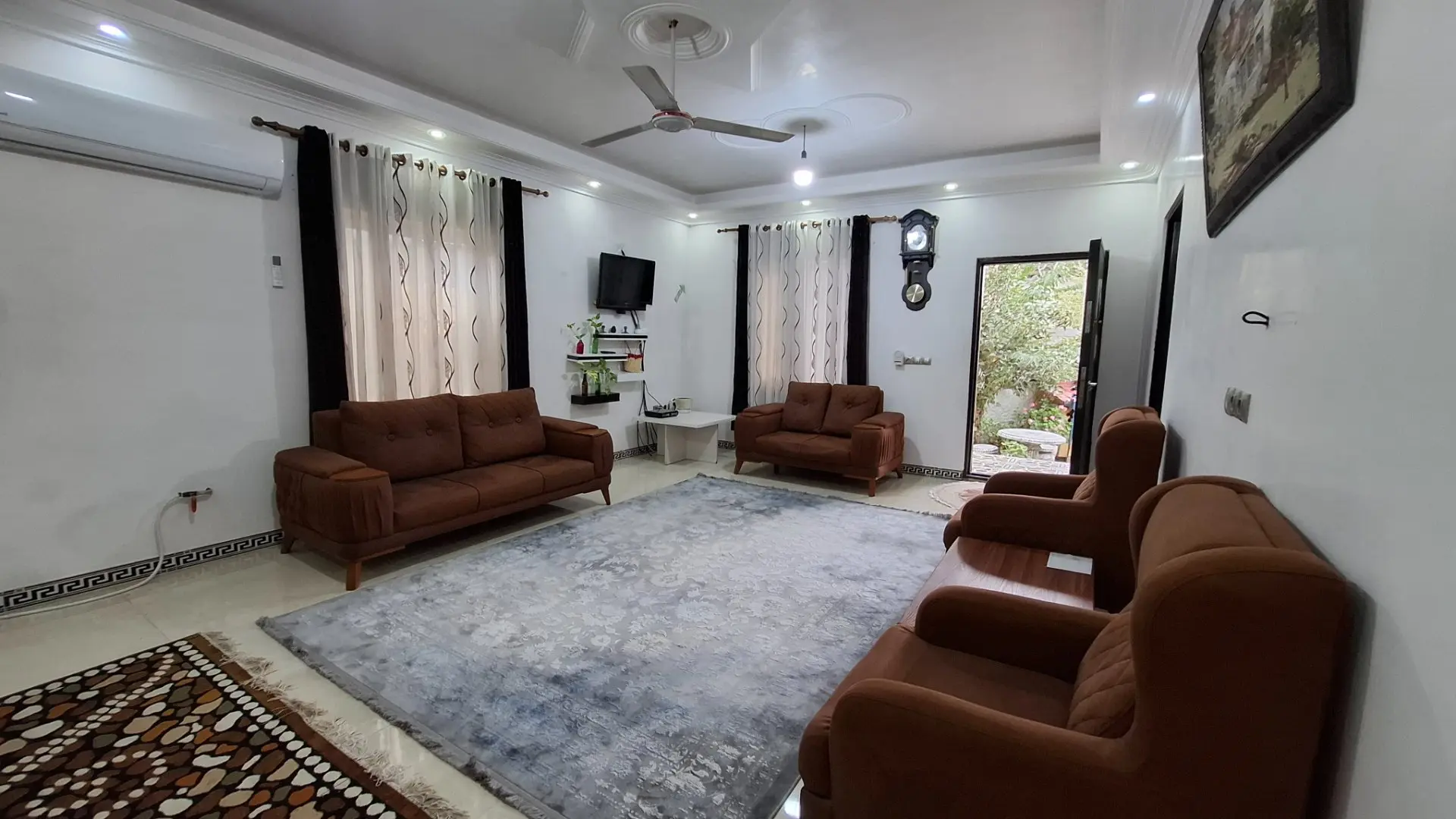 ویلا دوخوابه در فرح آباد ساری