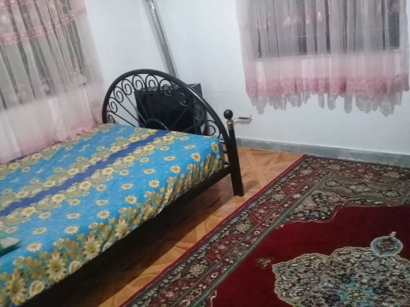 خانه جنگلی کیشه خاله 