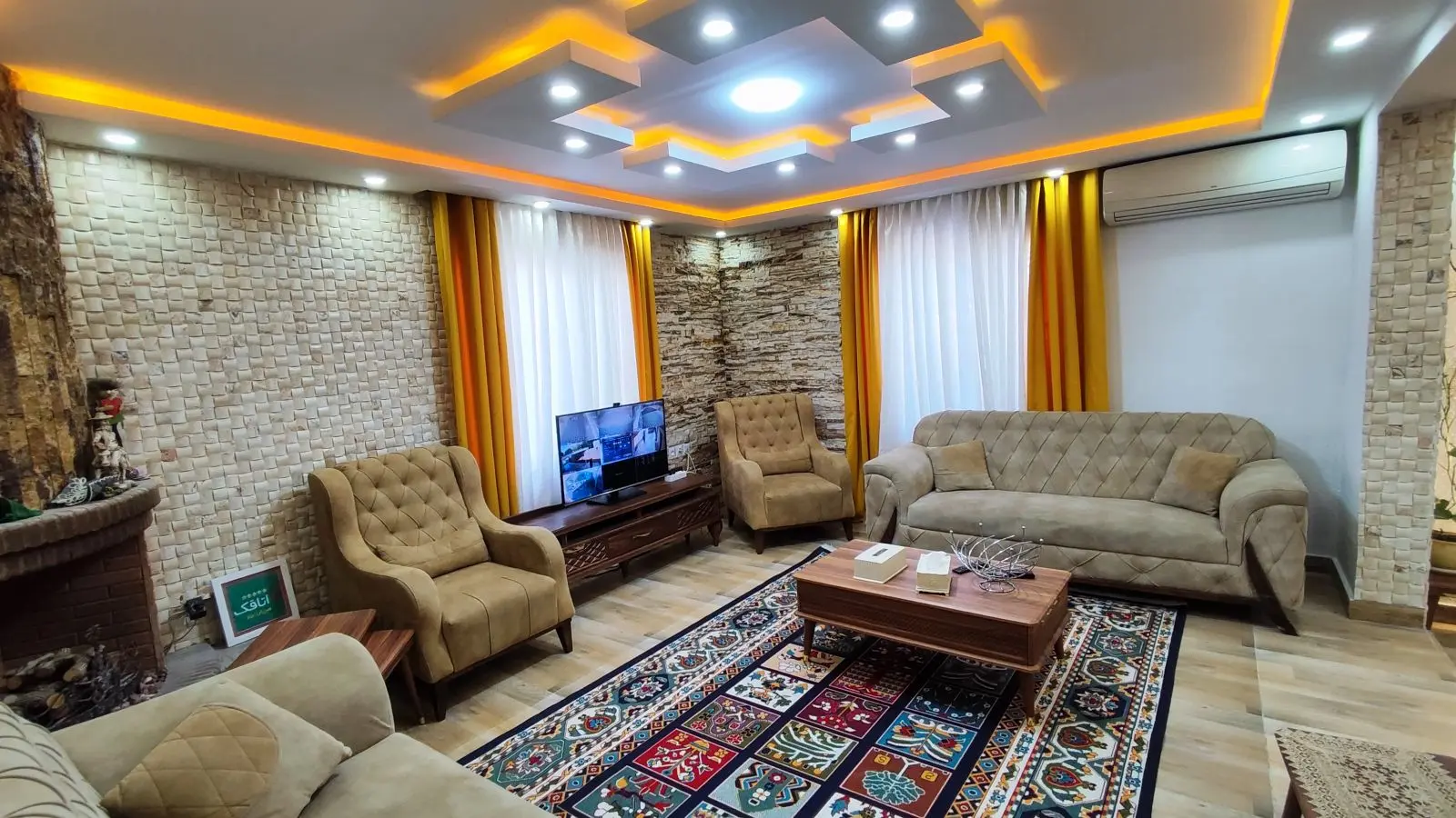 ویلا استخر آبگرم در بندرانزلی