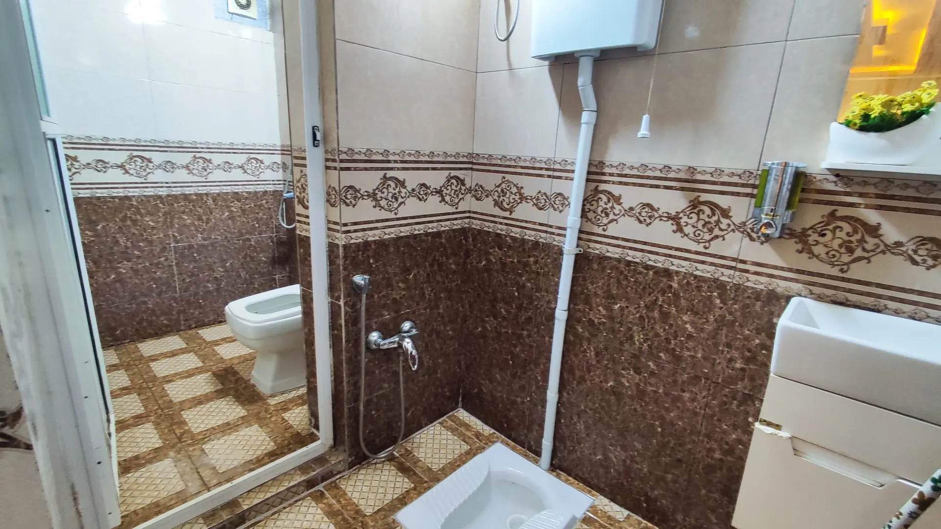 ویلا استخر آبگرم در بندرانزلی