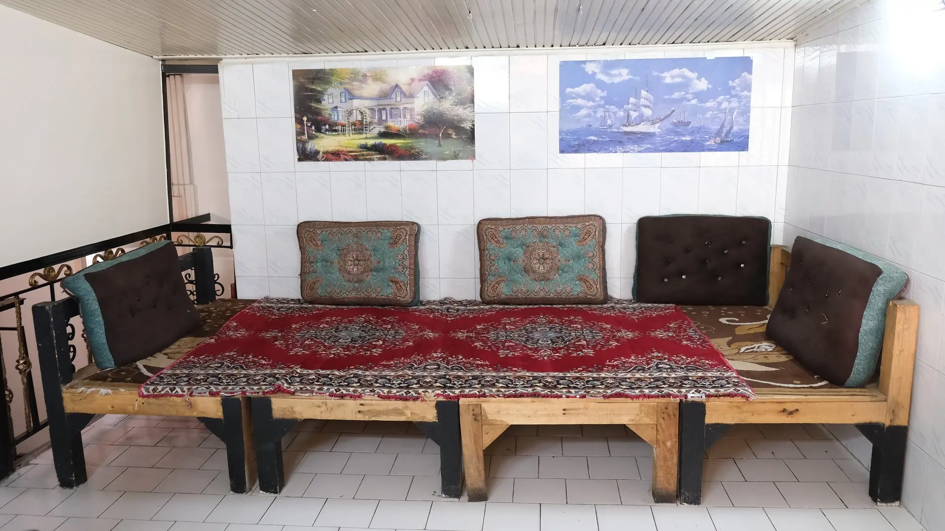 مهمان‌پذیر آرین (اتاق دو تخته)