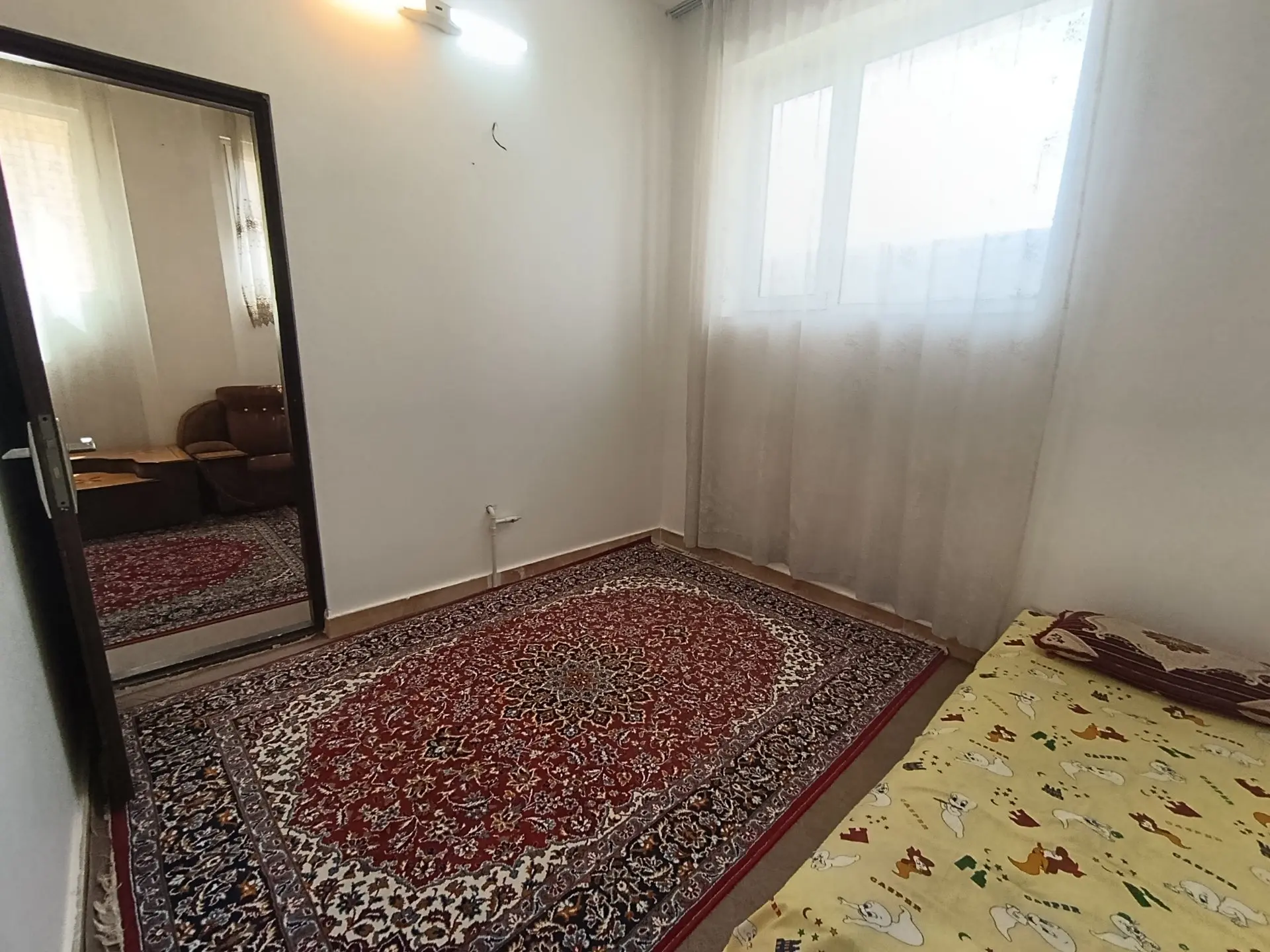 دوخوابه حیاط دار تمیز