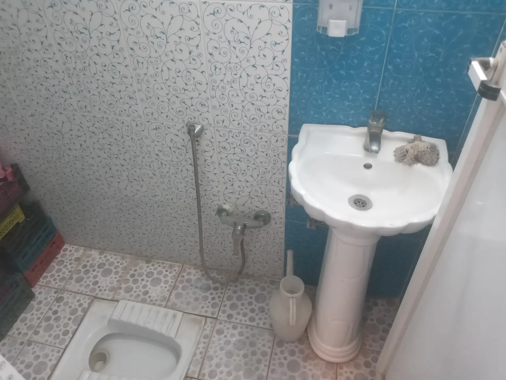 مبله انوشه