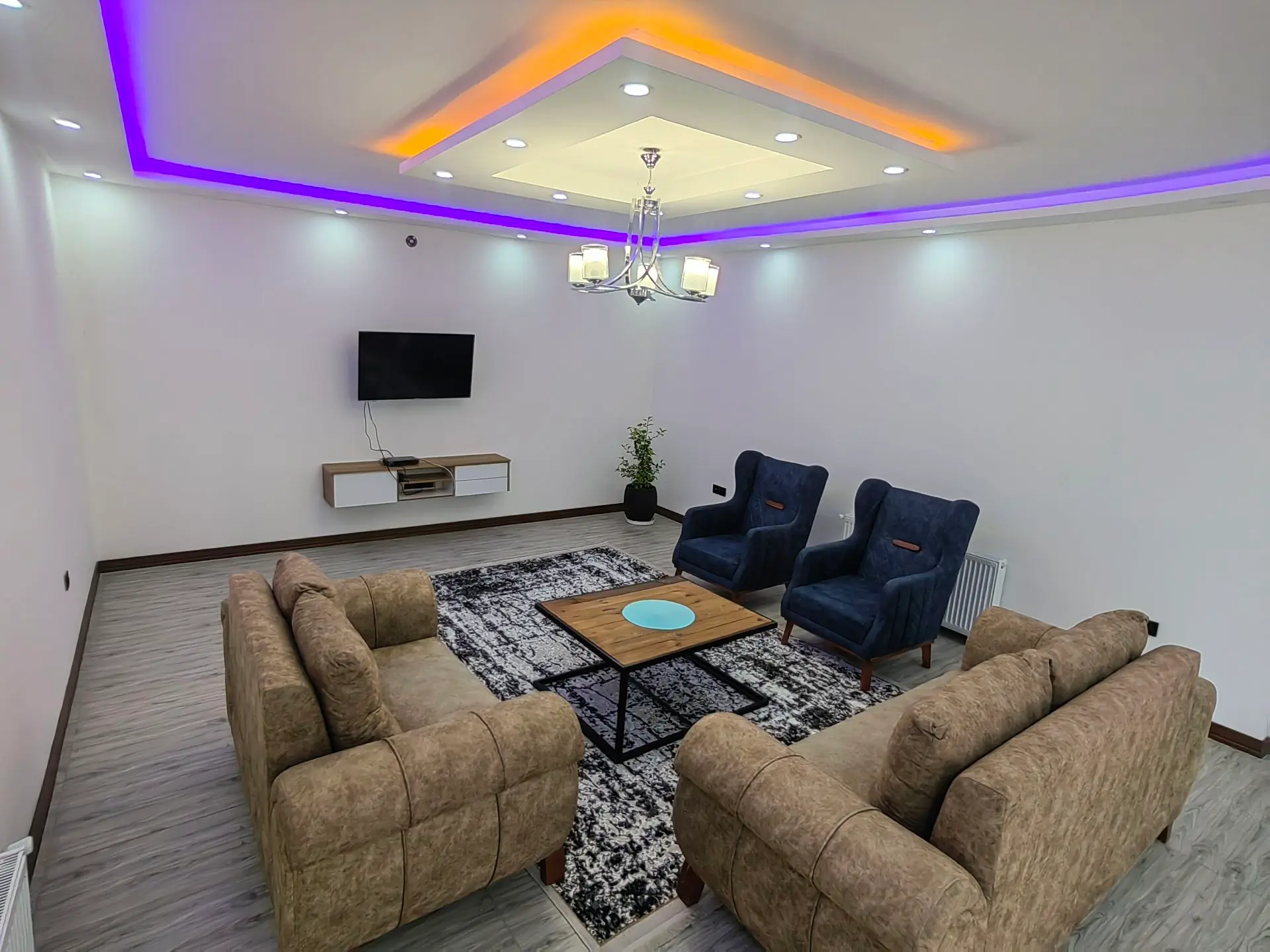 ویلای دوخواب سهیلیه/درختی