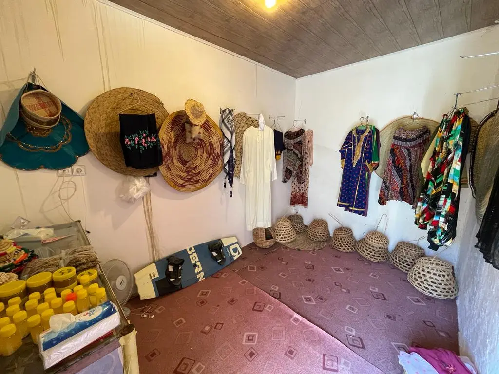 بوم گردی اتاق لَنگوش در قشم