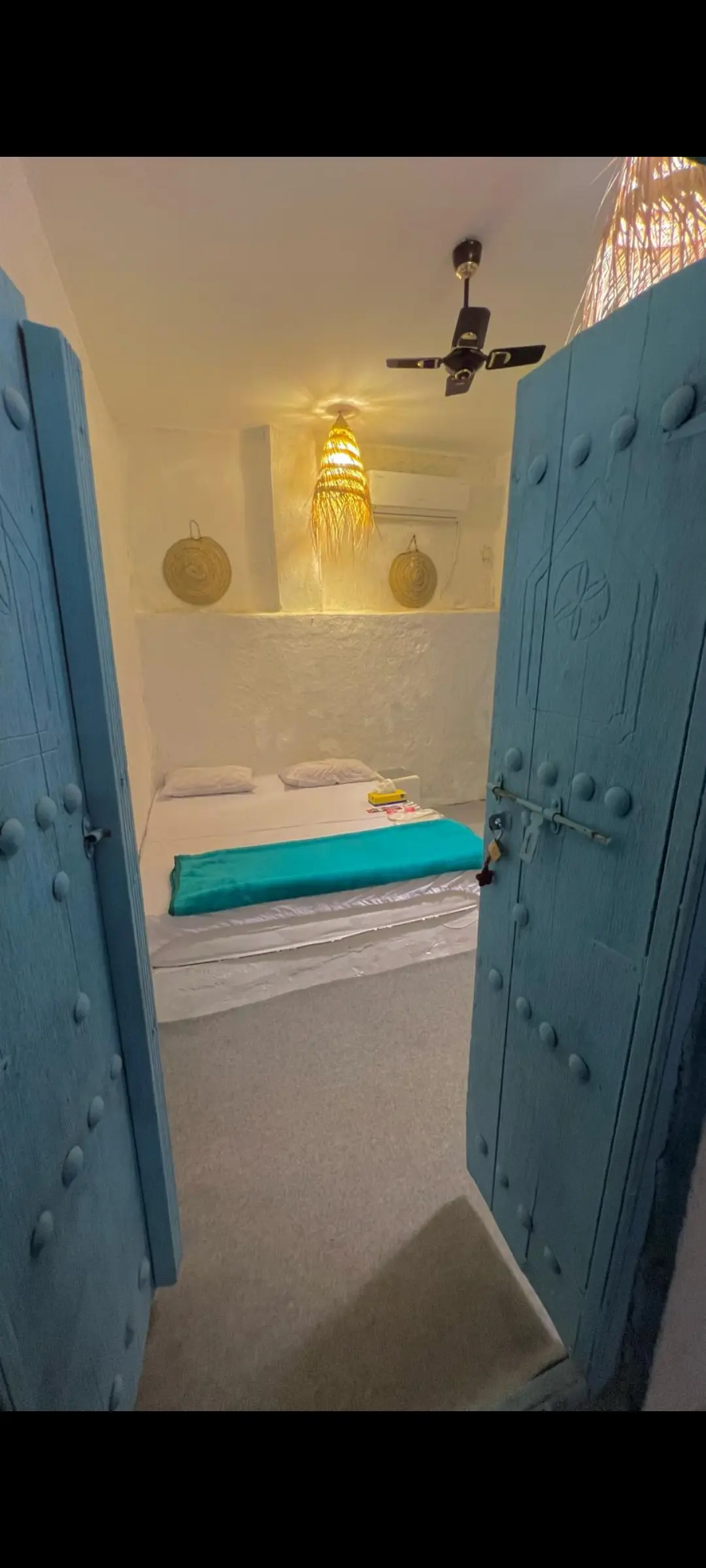 بوم گردی اتاق لَنگوش در قشم