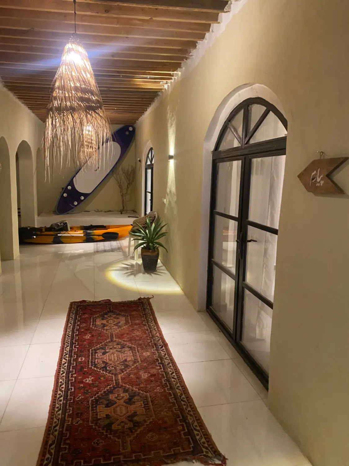 ویلایی چهارخوابه استخردار ابرکاوان