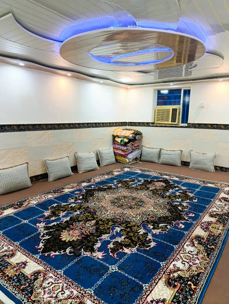 بوم گردی ناخدا علی اتاق لافت کهنه