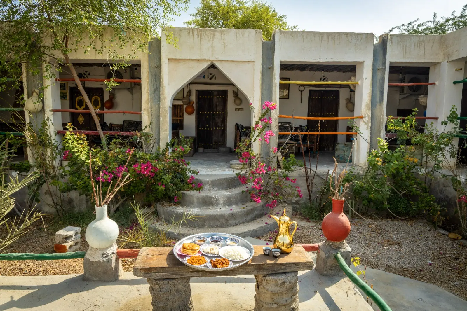 بومگردی ناخدا علی اتاق گل یاسمین