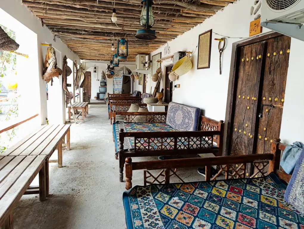 بوم گردی ناخدا علی اتاق قلعه