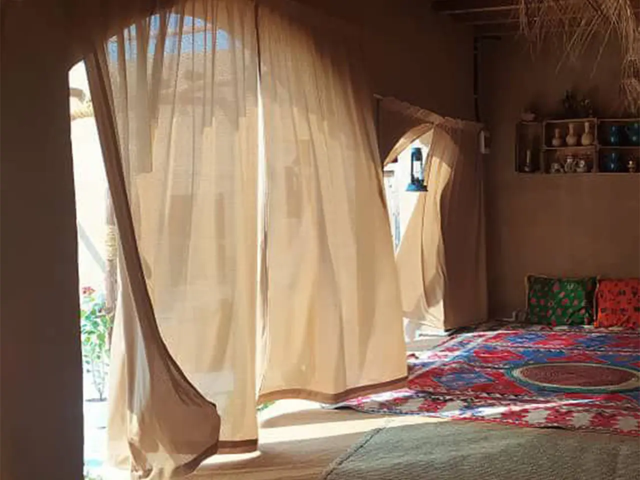 بوم گردی عیدروس اتاق سياف