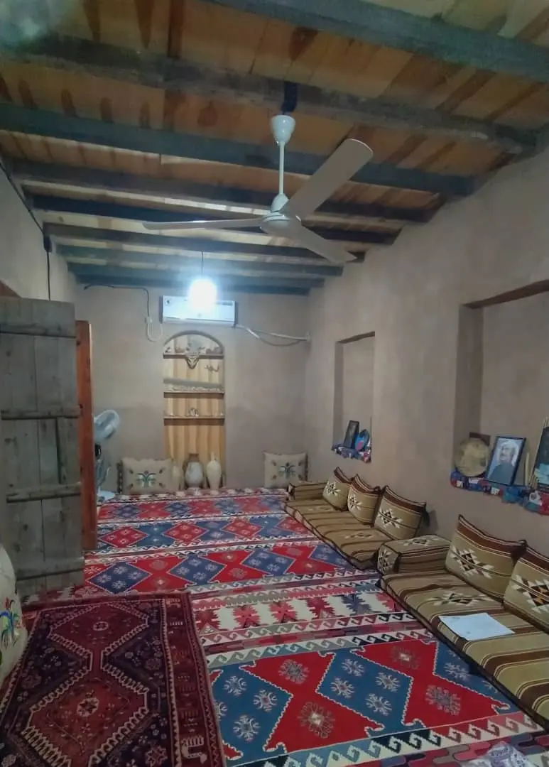 بوم گردی عیدروس اتاق سياف