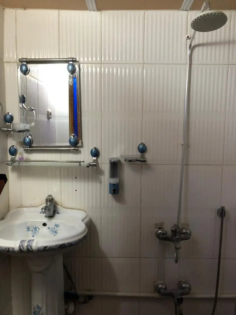 بوم گردی آله آموت اتاق سوم