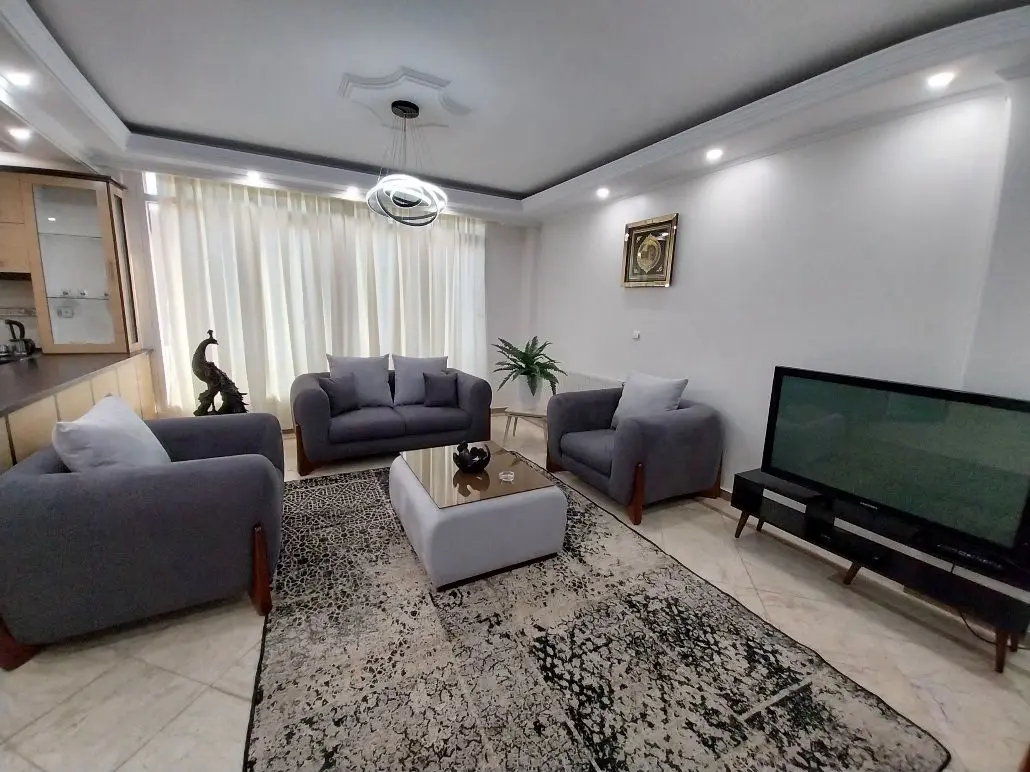 آپارتمان دوخوابه روشا واحد یارا