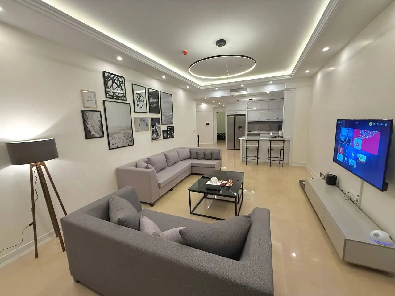 آپارتمان دوخواب نیاوران ۱