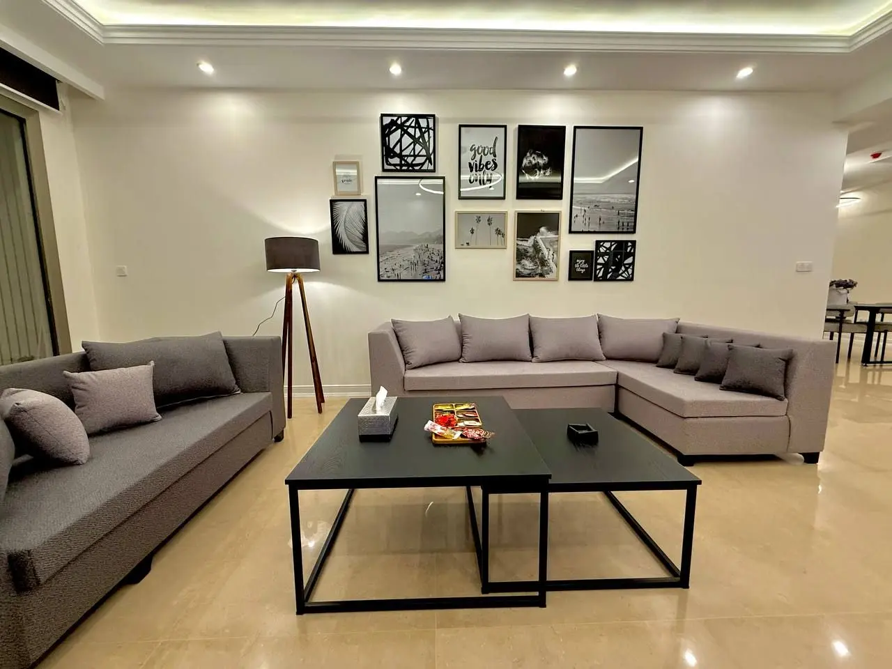 آپارتمان دوخواب نیاوران ۱