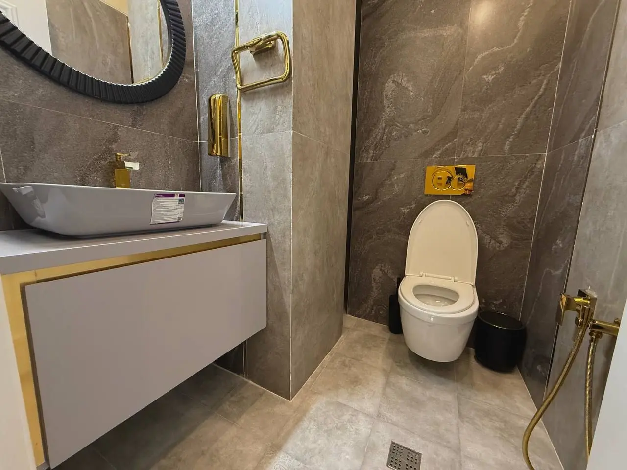آپارتمان دوخواب نیاوران ۲