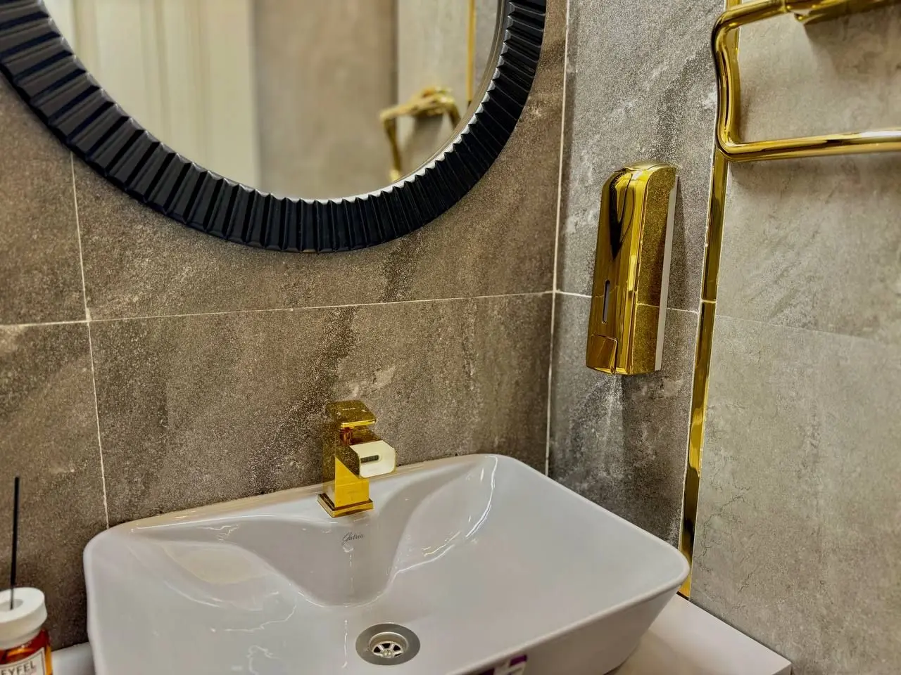 آپارتمان دوخواب نیاوران ۲