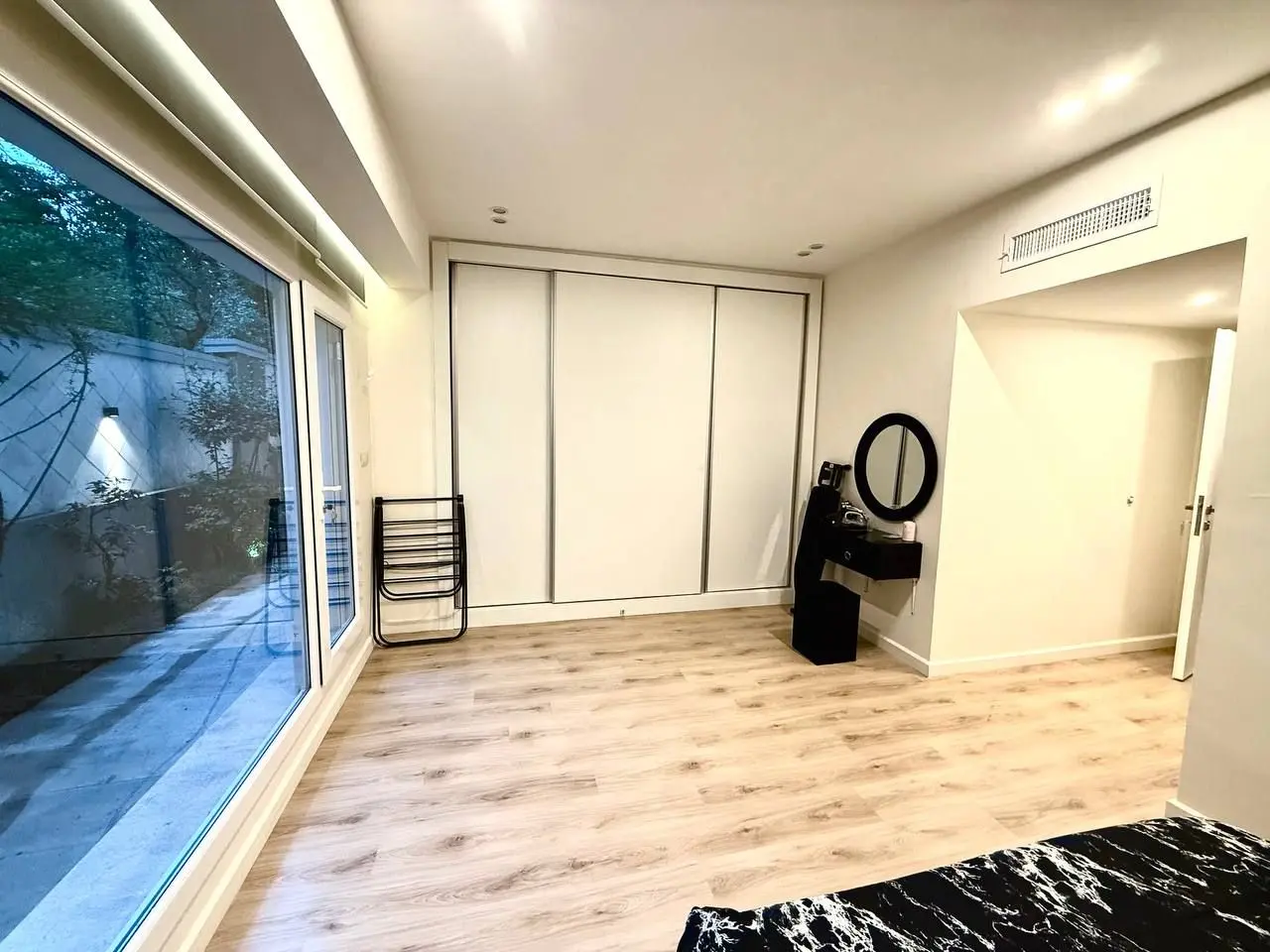 آپارتمان مبله سه خواب آبکوه فرمانیه