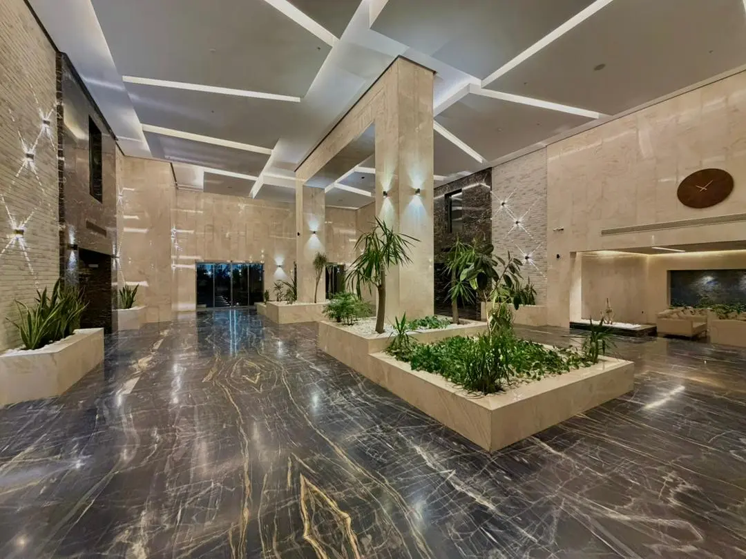 آپارتمان دوخوابه دریاچه
