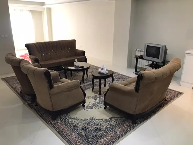 آپارتمان دوخوابه آگور 4