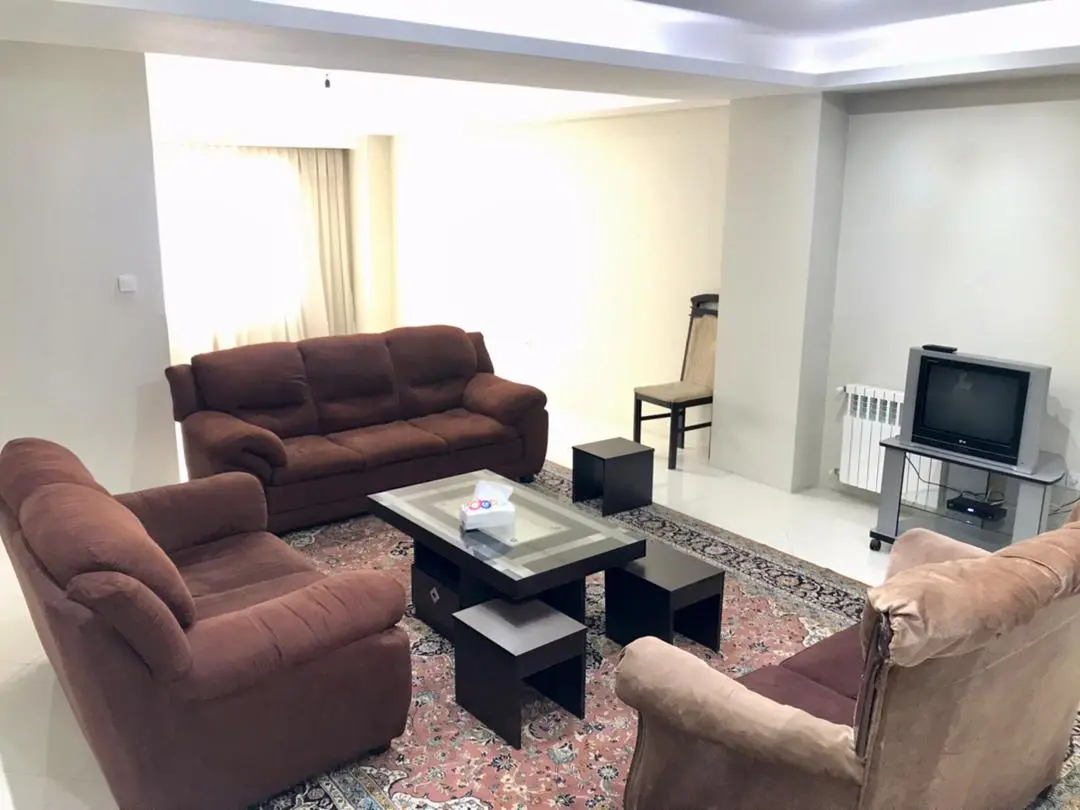 آپارتمان دوخوابه آگور 6