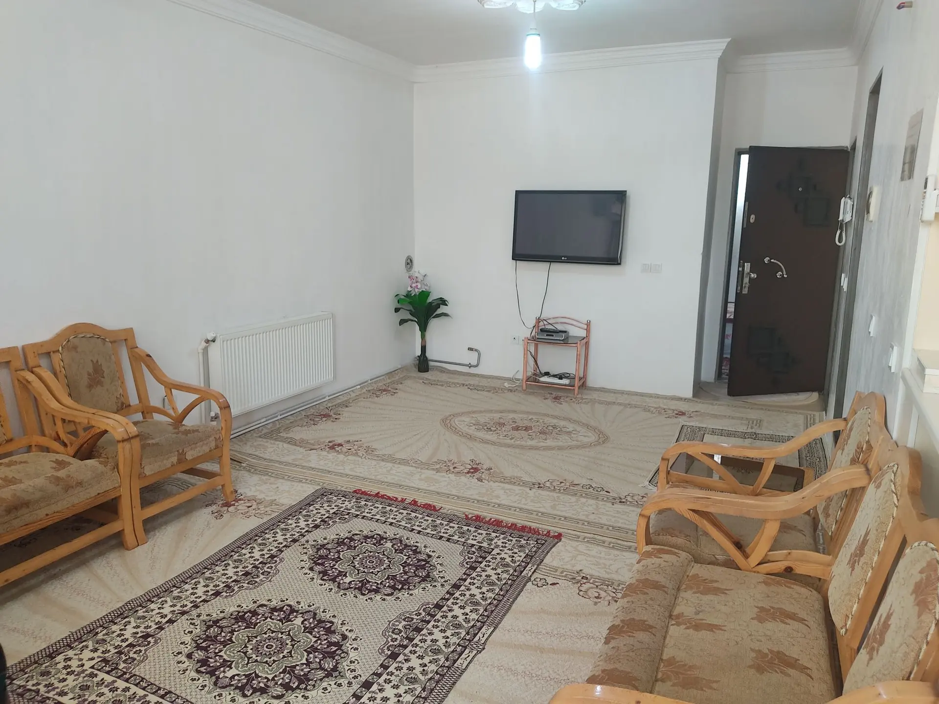 سوئیت یک خوابه جلفا