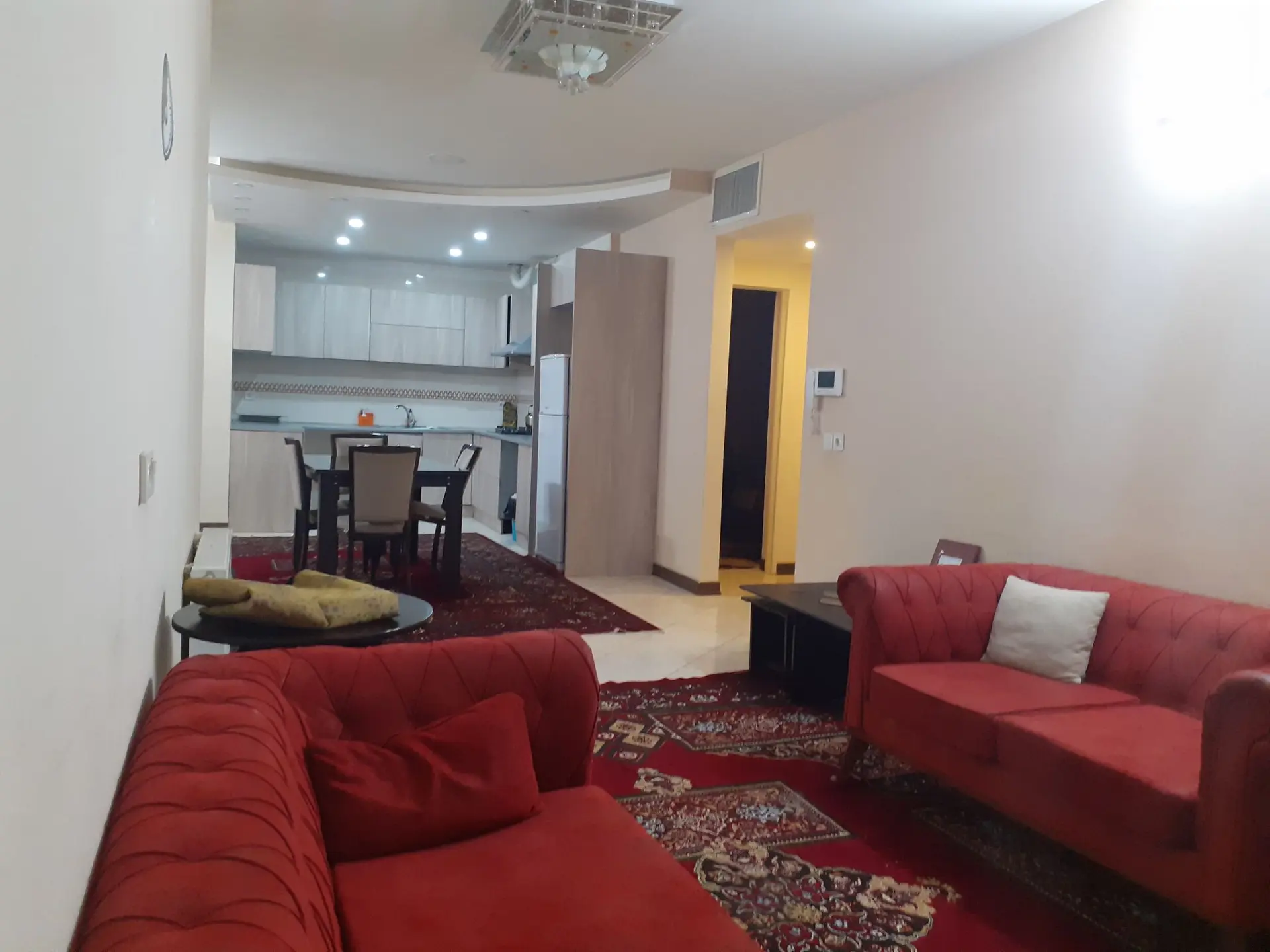 آپارتمان دوخواب استقلال 207