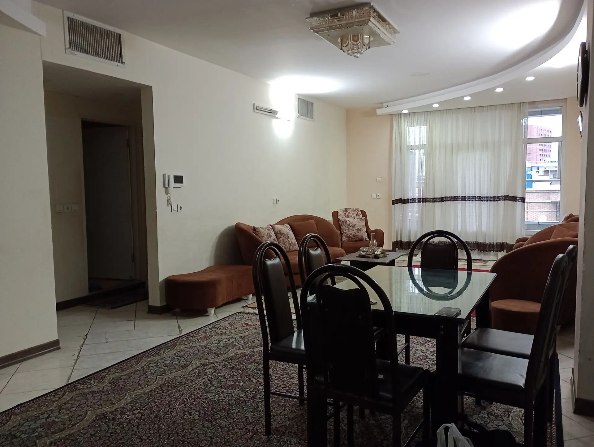آپارتمان دوخوابه استقلال۱۰۳