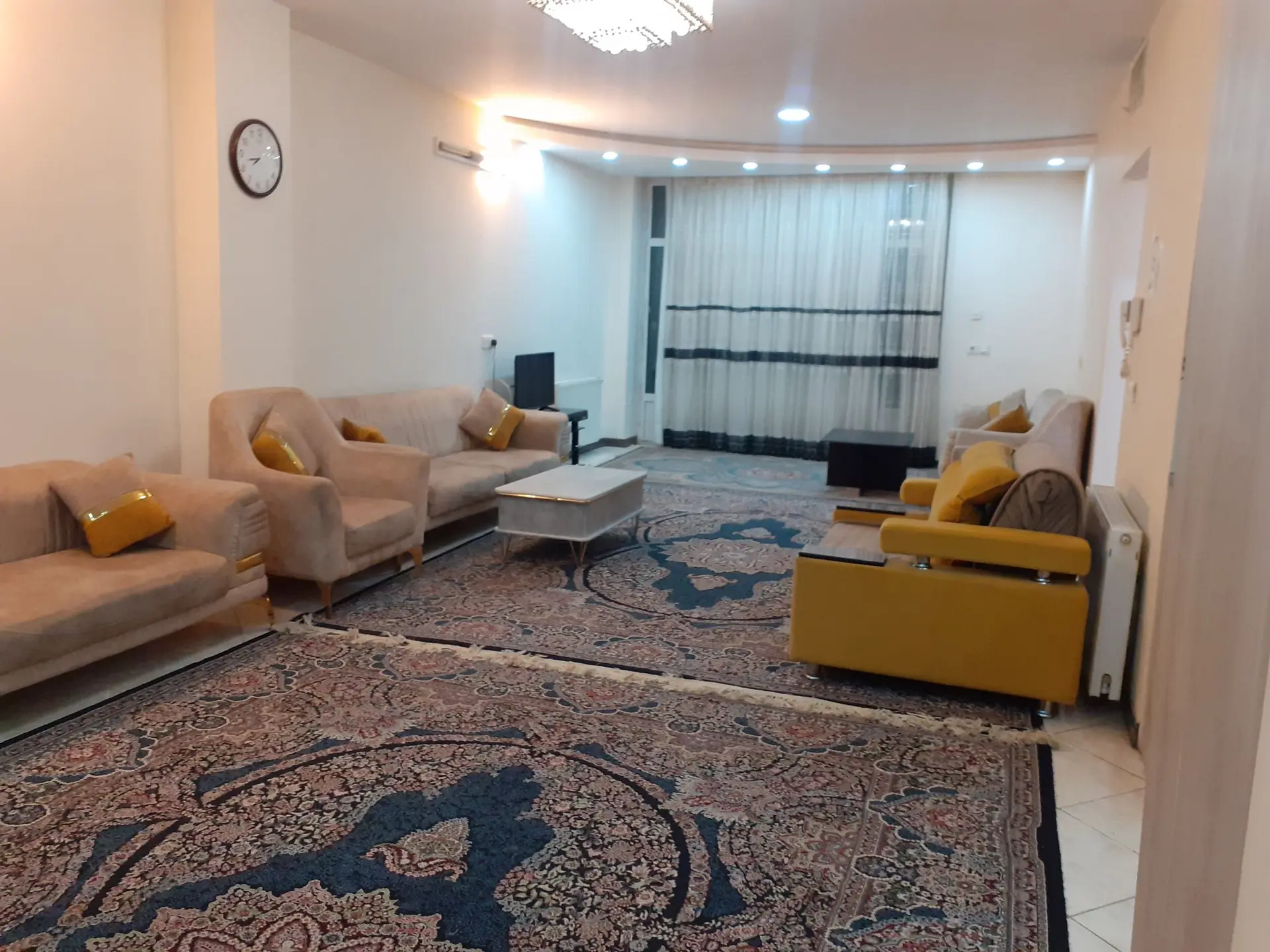 آپارتمان دوخوابه استقلال ۳۱۲