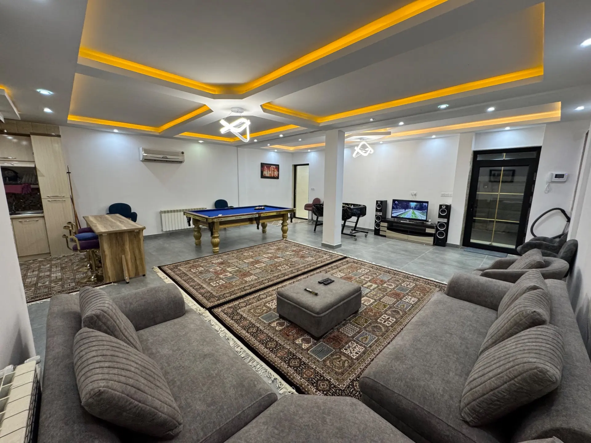 اجاره ویلای استخردار در انزلی