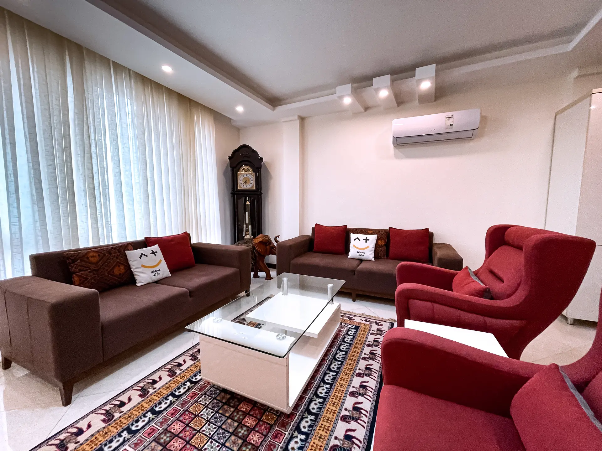 آپارتمان دو خوابه رویال