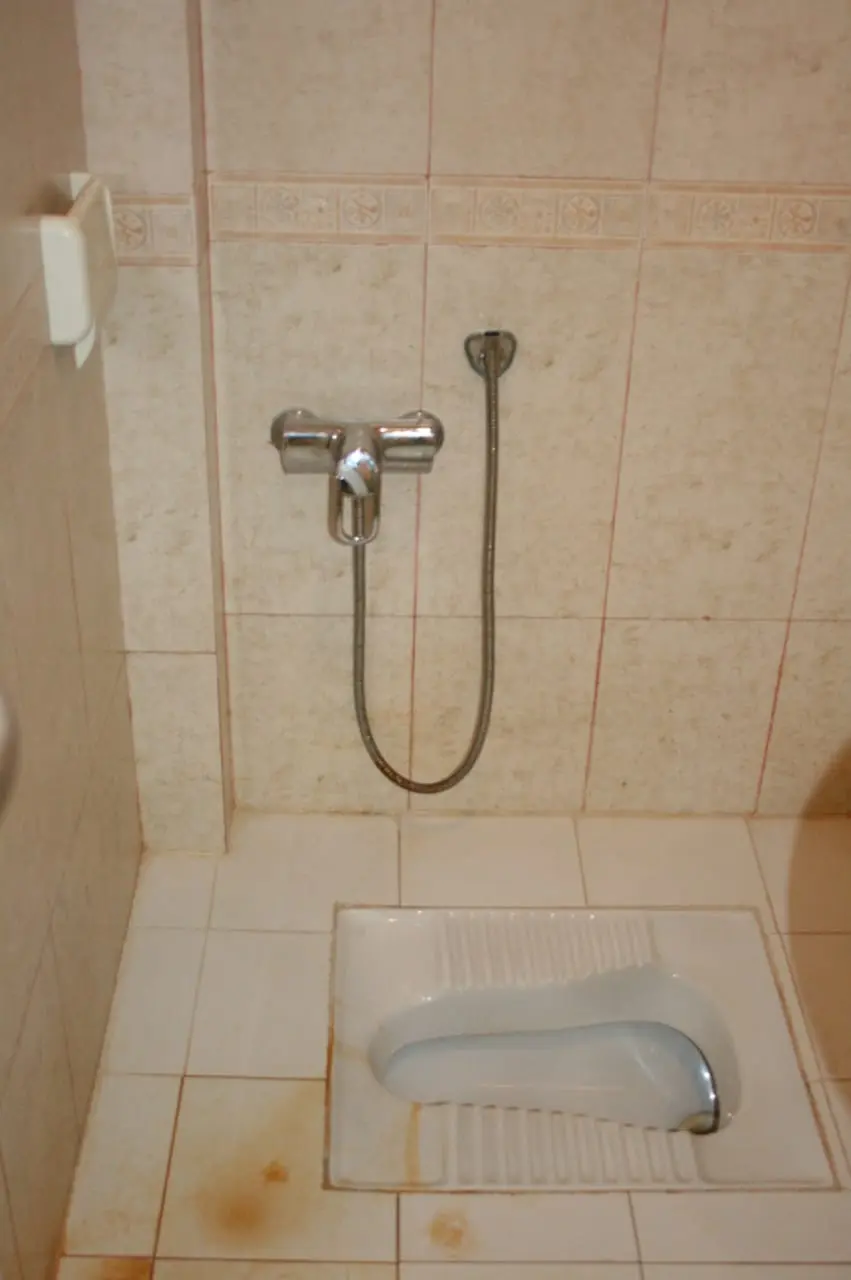 هتل آپارتمان تک خوابه کیش واحد 203
