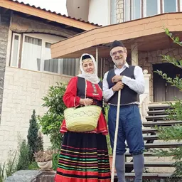 مژگان  کریمی
