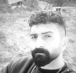 علی لطیفی
