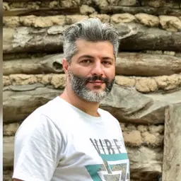 حسین اسماعیلی
