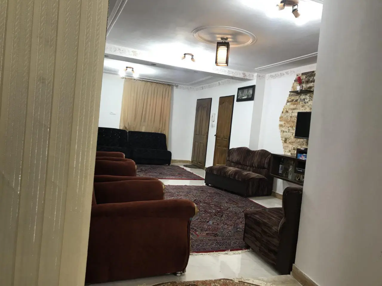 ویلا اجاره ای فومن 1 خوابه