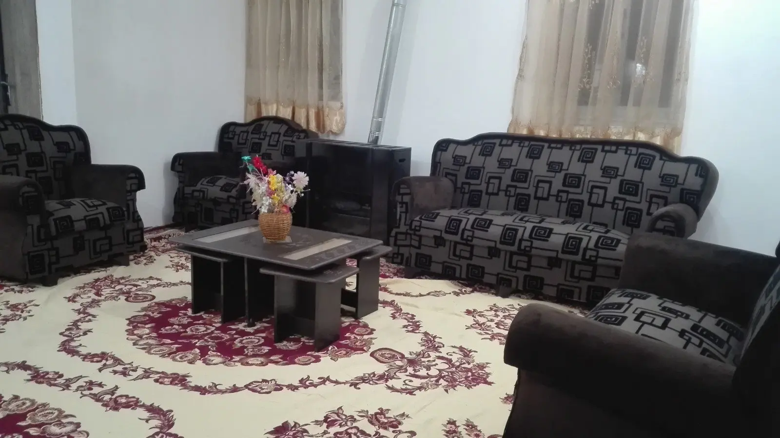 اجاره ویلای دربستی در قلعه رودخان