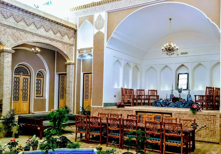 رزرو اقامتگاه های یزد