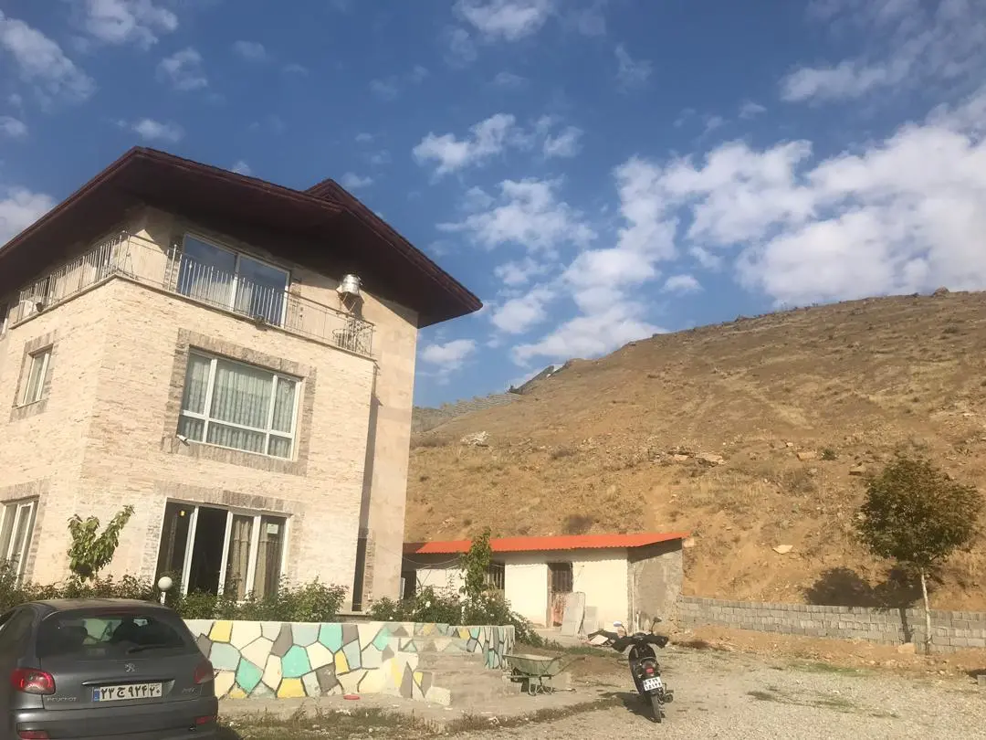 اجاره روزانه ویلا در برغان کرج