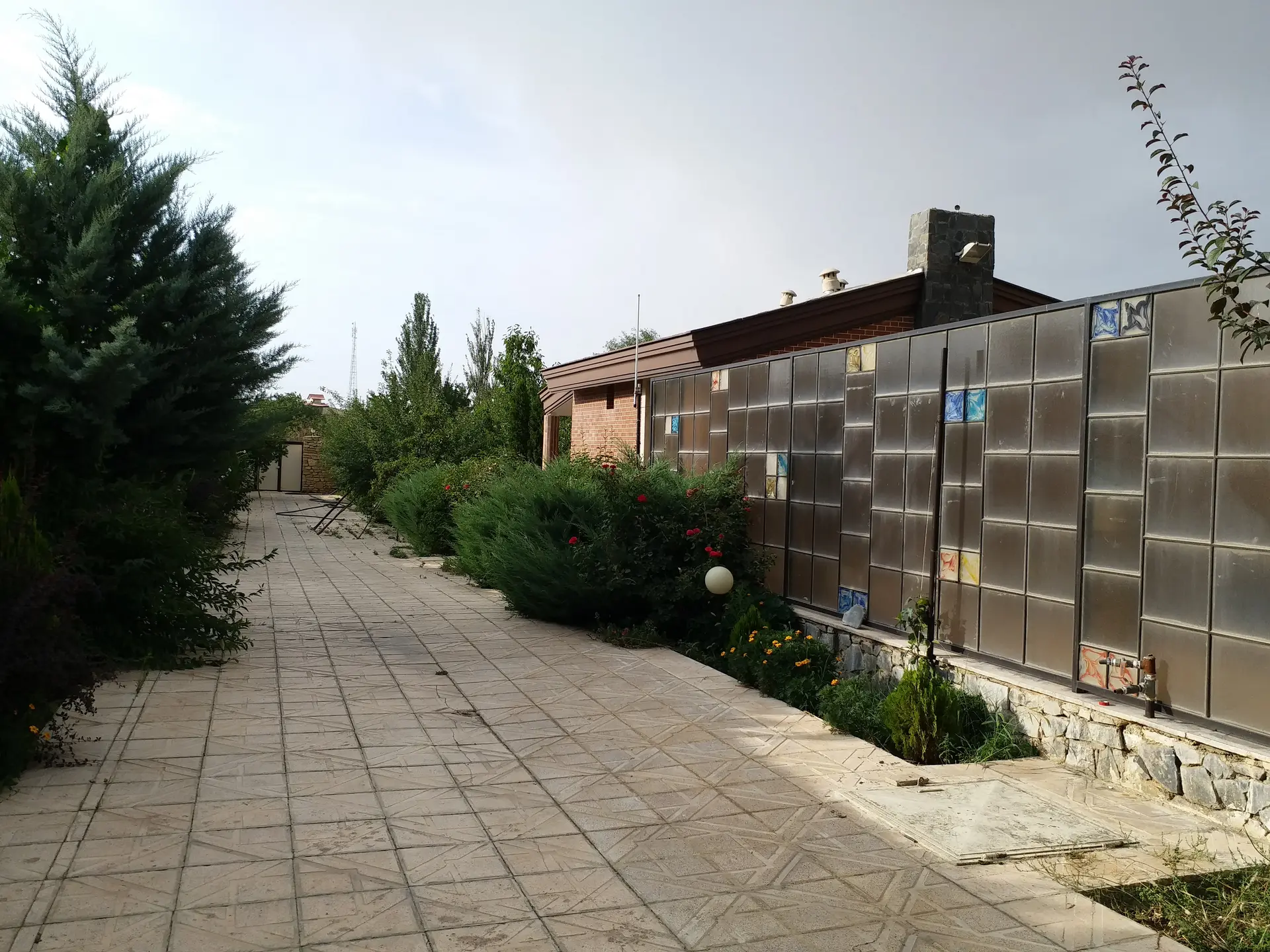 اجاره ویلا استخردار در همدان