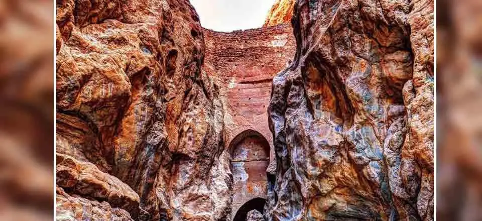 هتل نارنجستان در طبس