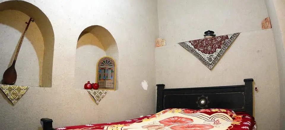 اقامتگاه بوم گردی آمادای همدان