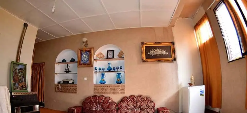 اقامتگاه بوم گردی آمادای همدان