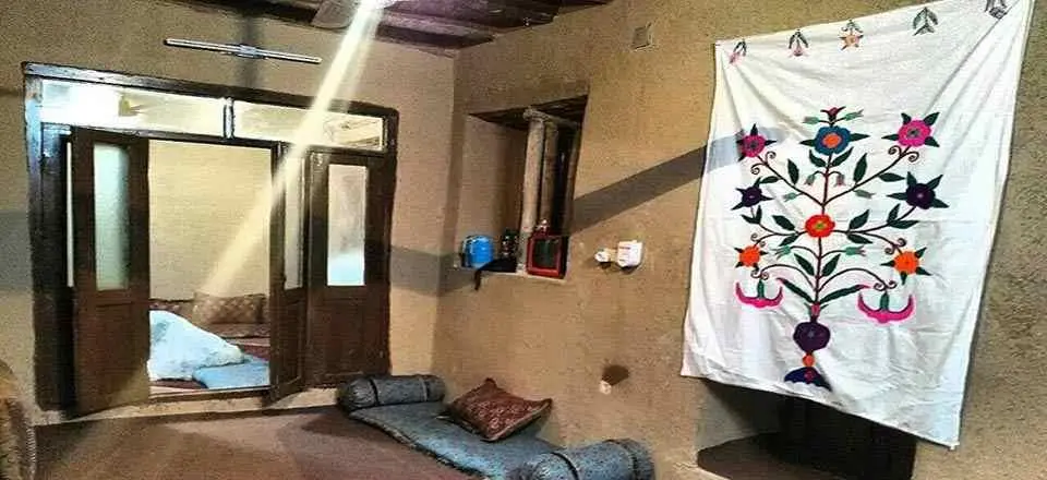 اقامتگاه بوم گردی کنگ کهن در طرقبه