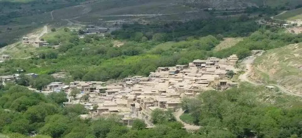 اقامتگاه بوم گردی آرتینا در اسدآباد